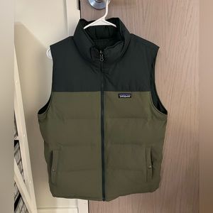 Patagonia Bivy down vest - reversible - industrial green